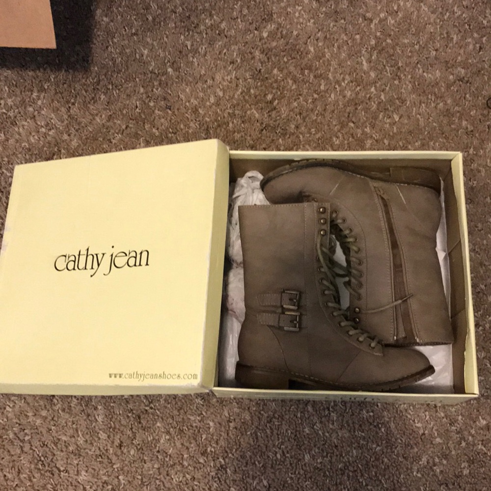 Gray Combat Boots - Cathy Jean